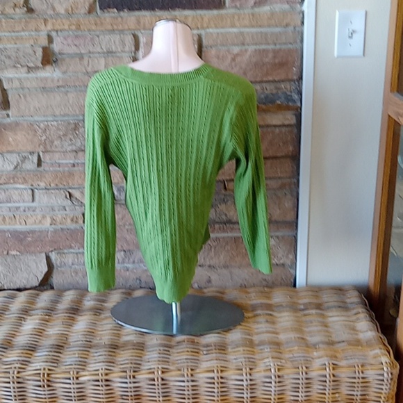 Women's top - Picture 3 of 3